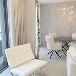 Apartahotel Sky Gate By Cozy Corners 4*