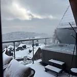 Sky Gate By Cozy Corners Apartahotel 4*