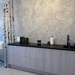 Sky Gate By Cozy Corners Apartahotel