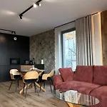 Apartahotel Sky Gate By Cozy Corners