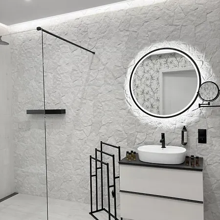 Sky Gate By Cozy Corners 4*