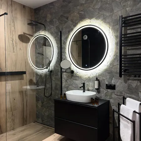 Sky Gate By Cozy Corners 4* שצ'קלארסקה פוראובה