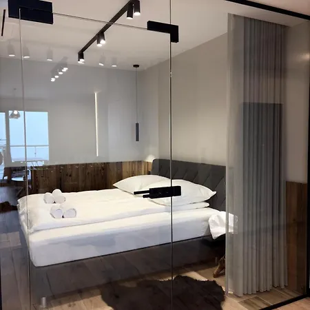 Sky Gate By Cozy Corners 4* שצ'קלארסקה פוראובה
