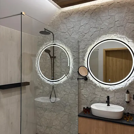 Sky Gate By Cozy Corners 4*