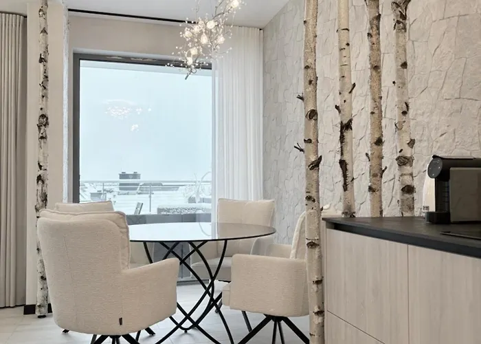 Sky Gate By Cozy Corners Aparthotel 4*