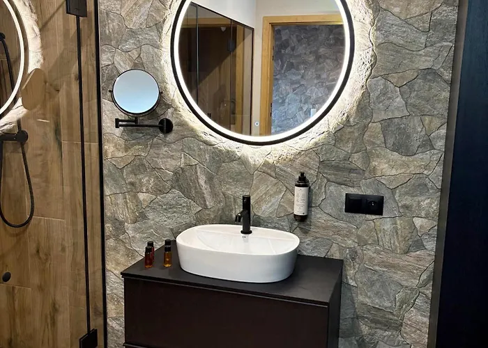 Sky Gate By Cozy Corners Aparthotel 4*