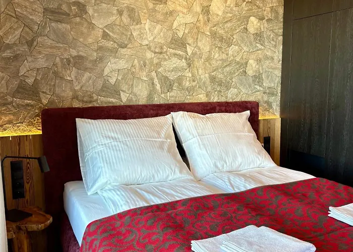 Aparthotel Sky Gate By Cozy Corners 4*